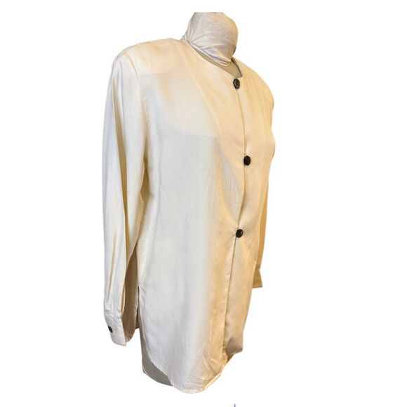 Real Clothes by Saks Fifth Avenue 100% Silk Tunic Sz. M Cream w/Black Buttons - Picture 6 of 10